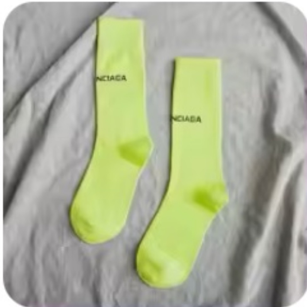**NEVER WORN** like green inspred designer luxury socks